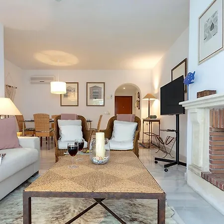 Apartment Sun & Terrace Guadalmina - By Rent Me Marbella